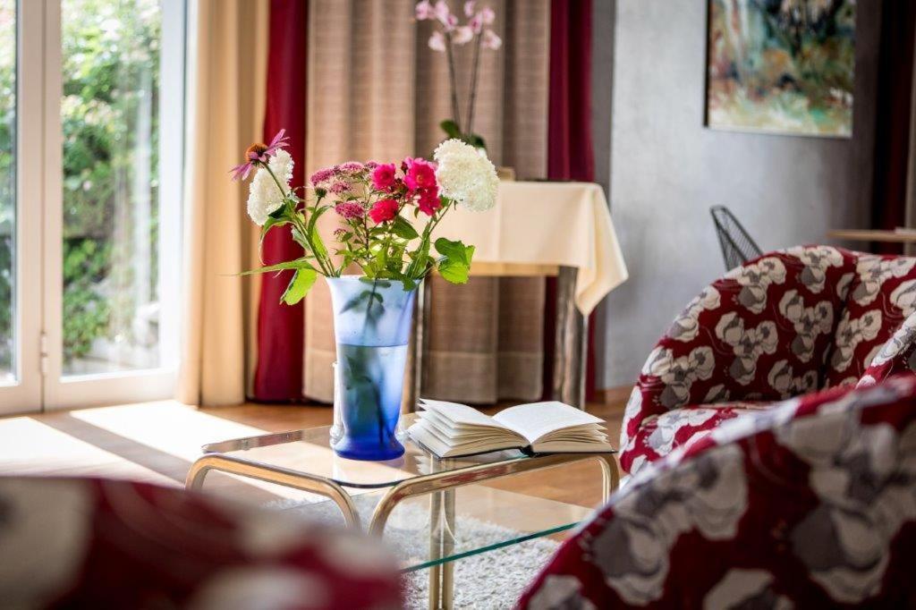 Das Moser - Hotel Garni Am See (Adults Only) Villach Luaran gambar