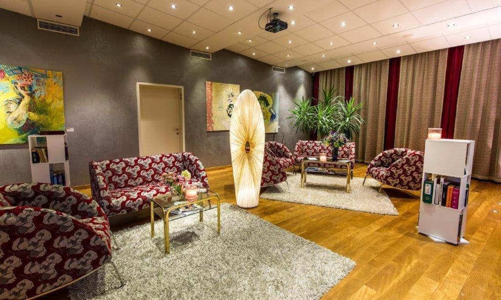 Das Moser - Hotel Garni Am See (Adults Only) Villach Luaran gambar